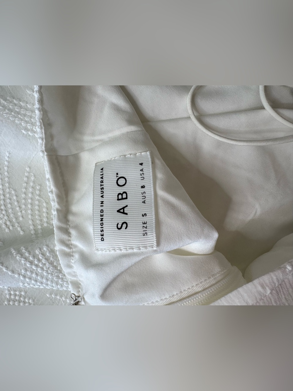 Sabo Starla Puff Sleeve Ribbed Bodycon Twist Front Mini Dress White size Small 4 - Picture 4 of 4